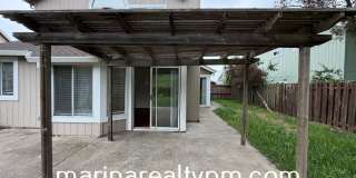 Glen Cove Beauty 3 bed 2.5  bath 2 Story home in established neighborhood Gallery 37