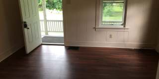 Cozy 1+ Bedroom Bungalow in West York SD Cozy 1+ Bedroom Bungalow in West York SD Gallery 4