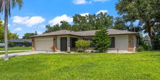 South Venice Annual Pool Home for Rent Gallery 1