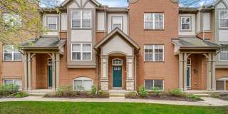 1114 N CLAREMONT Drive Gallery 1