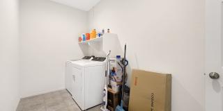 Like new home! Pristine condition! Gallery 14