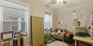 1042 North Kedzie Avenue Gallery 11