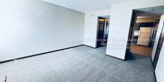 252-258 NW Woods Chapel Rd Gallery 10