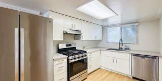 Beautiful 2bd 2ba Gallery 1