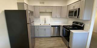 Shadowbrook Apartments-Scenic Living in Sedona Gallery 1