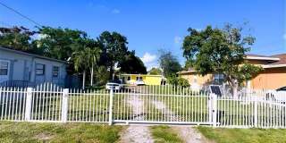 5605 Polk St Gallery 1