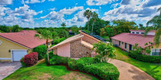 10204 Camelback Lane 10204 Camelback Lane Gallery 4