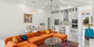 202 SE 4th Street Gallery 6