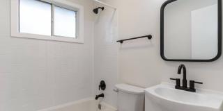 12403 Ridge Road Gallery 17