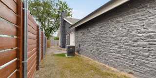 Updated 3 bedroom duplex near Greenbelt! Gallery 34