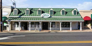 212 FREDERICK Avenue S Gallery 78