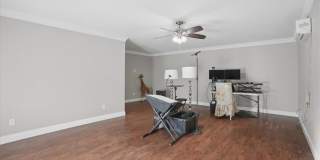 6826 Sahara Drive Gallery 23