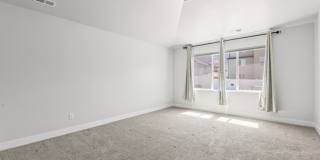Large luxurious house with view of beautiful Utah Lake! Gallery 3