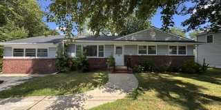 813 Roseld Avenue Gallery 1