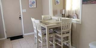 Charming 3-Bedroom, 1-Bath Home with Large Backyard – Fully Furnished! Gallery 9