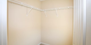 324 Falling Water Lane Gallery 12