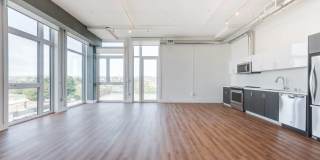 2231 South Western Avenue Gallery 23