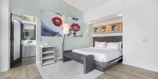 7275 Mulholland Dr Gallery 26