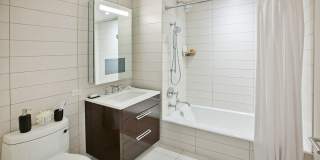 The Larstrand Gallery 14