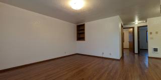 Spacious second floor 2-Bedroom, 1-Bath Apartment in Springfield 4-Plex! Gallery 4