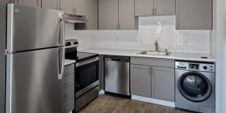 Fox Pointe Gallery 1