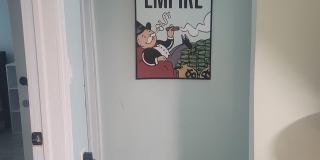 105 N Windsor Ave Gallery 12