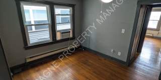 1123-1125 W 40th St. Gallery 8