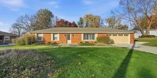 Spacious Ranch on Cul-de-sac Street Gallery 1