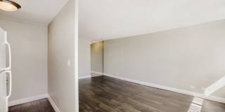 Gorgeous Capital hill studio condo Gallery 4