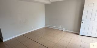 509 North Perry Street - 507 Gallery 2