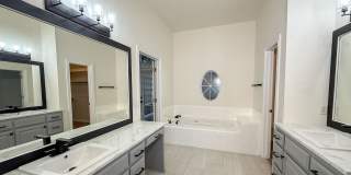 Gated in West Edmond! Storm Shelter! Tons of Space! Gallery 29