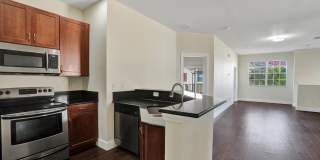 9075 Plymouth Place Gallery 11