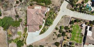 Vista Panoramic View 6 Bedroom 4.5 Bathroom Home for Rent Gallery 11