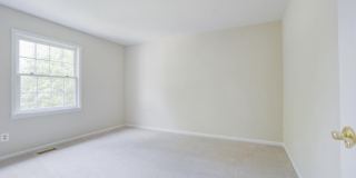 9548 FOX HOLLOW Gallery 31