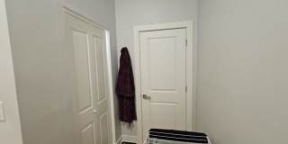1415 W Erie Street, Gallery 9