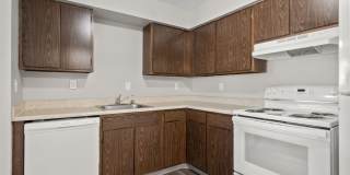 Chalet Villa Apartments Gallery 15