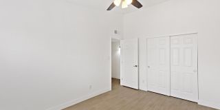 6825 N 81st Lane Gallery 17