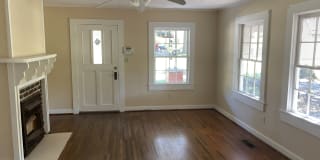 5727 Sanford Ave Gallery 2