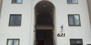 621 CENTER Street Gallery 1