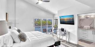 1044 NW N River Gallery 33