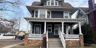 216 N Broad Gallery 1