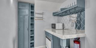 729 Princess Street Gallery 6