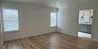 3605 128th Street Gallery 9