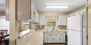 1107 Lynnwood Court Gallery 13
