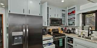 198 E Zermatt Gallery 18