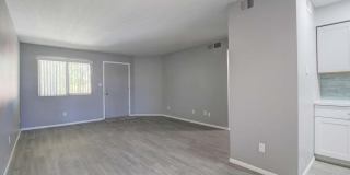 2220 W DORA Street Gallery 4