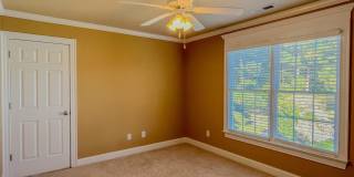 726 Wine Cellar Circle Gallery 37