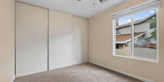 Large spacious 2 Bedroom in UTC Gallery 20