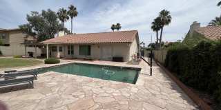 5508 E KELTON Lane Gallery 35