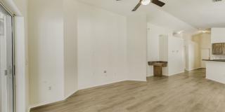 15518 Tanagerpark Way Gallery 17